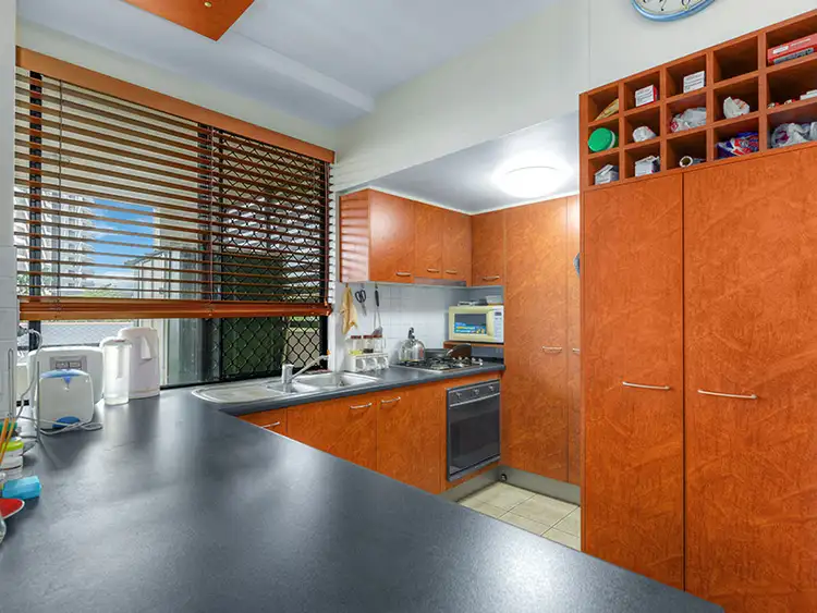 Third view of Homely apartment listing, 2B/90 Kensington Terrace, Toowong QLD 4066