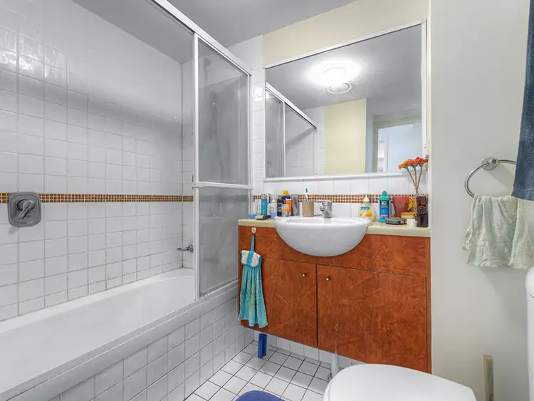 Sixth view of Homely apartment listing, 2B/90 Kensington Terrace, Toowong QLD 4066