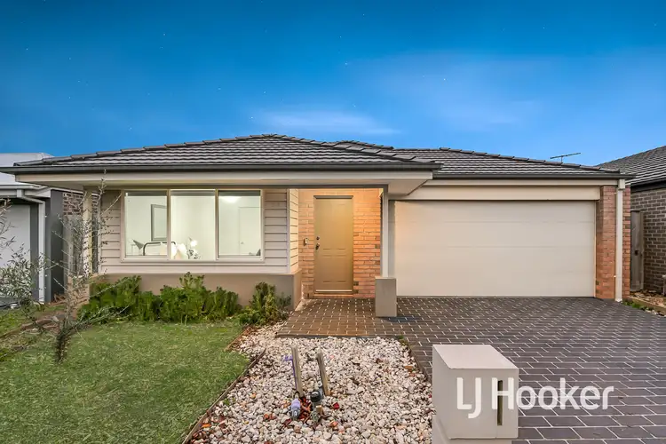 23 Markbeech Crescent, Officer VIC 3809