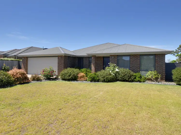 5 Kooralbyn Court, Eastwood VIC 3875