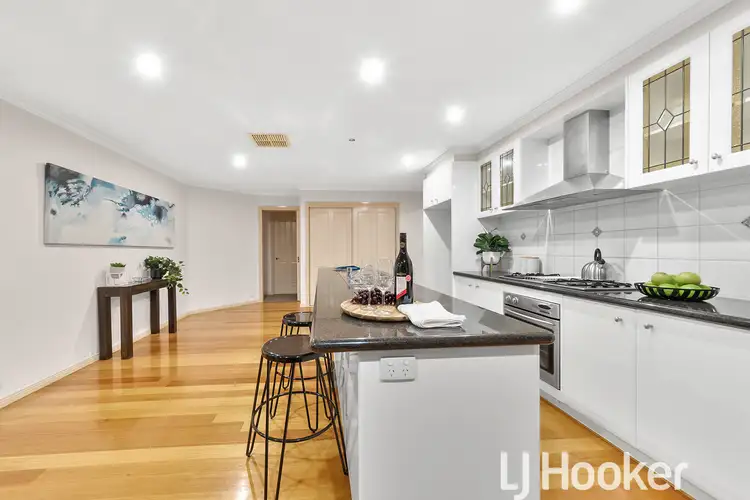 Fourth view of Homely house listing, 7 Lisson Court, Berwick VIC 3806