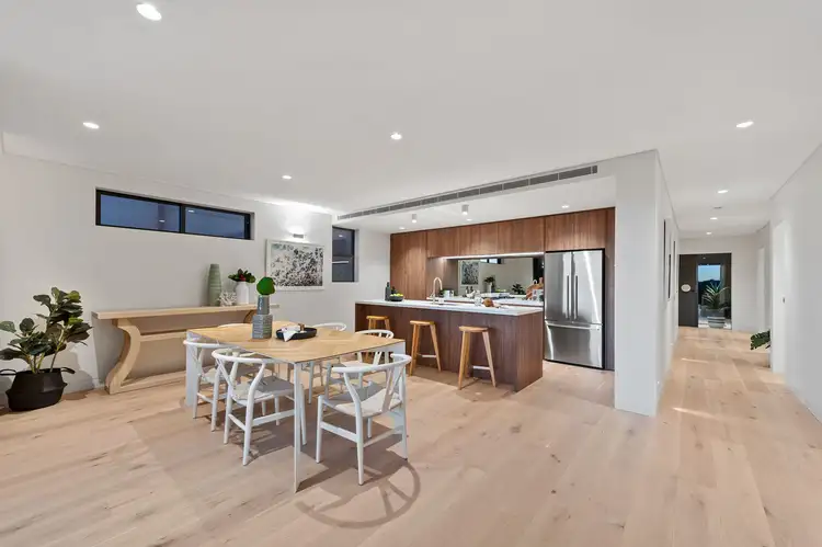 Fifth view of Homely apartment listing, 2/102 Macpherson Street, Cremorne NSW 2090