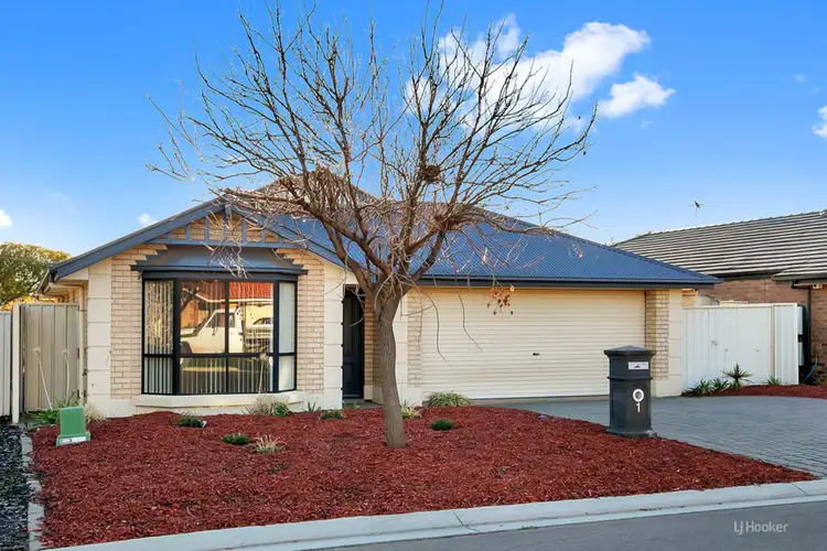 Second view of Homely house listing, 1 Canberra Court, Smithfield SA 5114