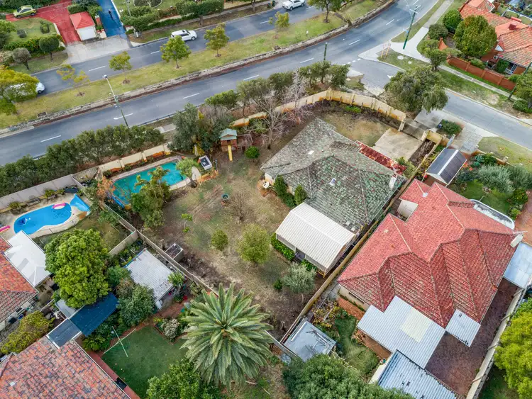Third view of Homely house listing, 17 Thongsbridge Street, Menora WA 6050