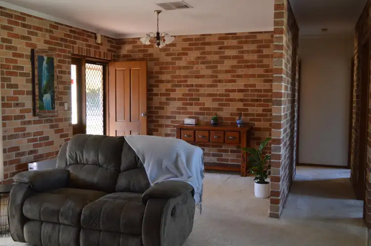 Third view of Homely unit listing, 1/122 York Street, Forbes NSW 2871