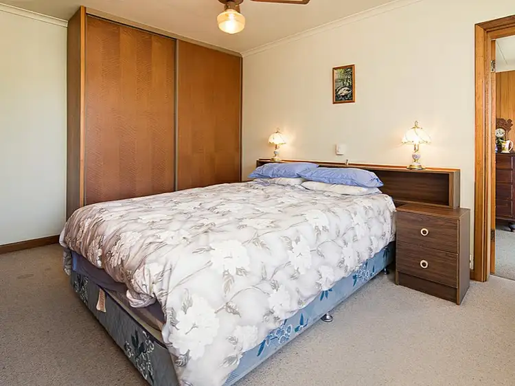 Fifth view of Homely house listing, 2 Albert Road, Mount Barker SA 5251