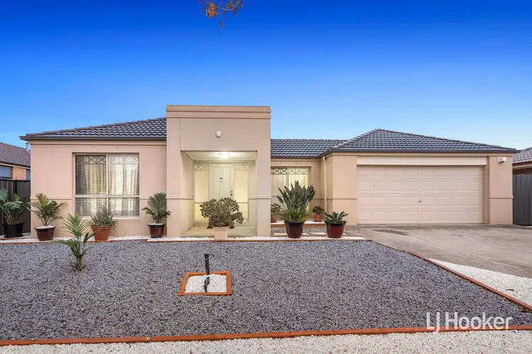 19 Pankhurst Promenade, Point Cook VIC 3030