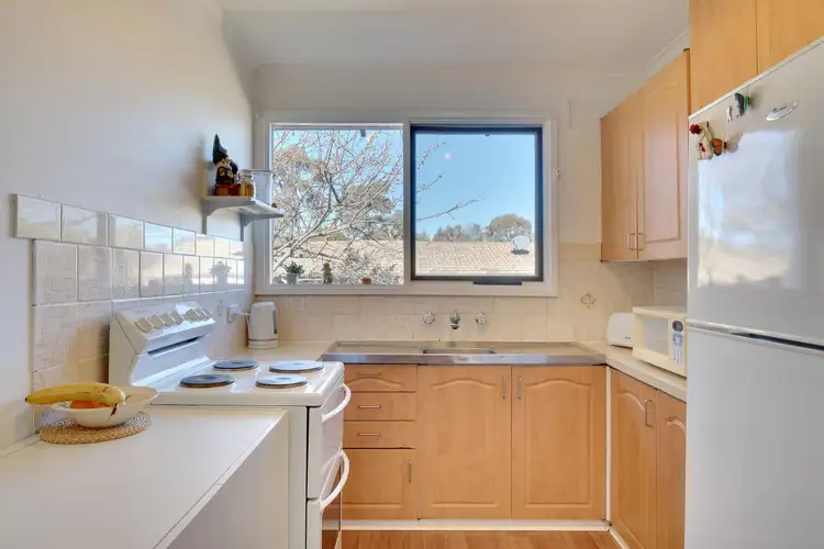 Fifth view of Homely house listing, 11 Geeves Court, Charnwood ACT 2615