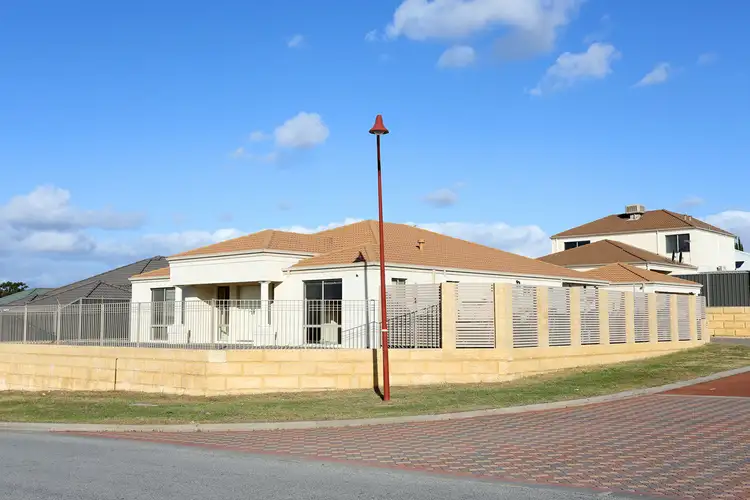270 Landsdale Road, Landsdale WA 6065