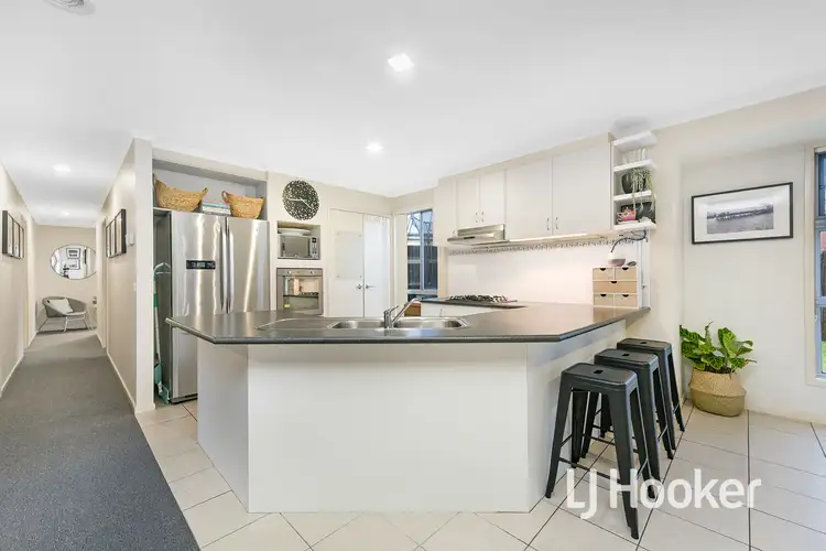 Second view of Homely house listing, 15 Tulip Grove, Cranbourne VIC 3977