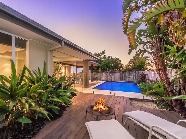 6 Stockport Court, Reedy Creek QLD 4227