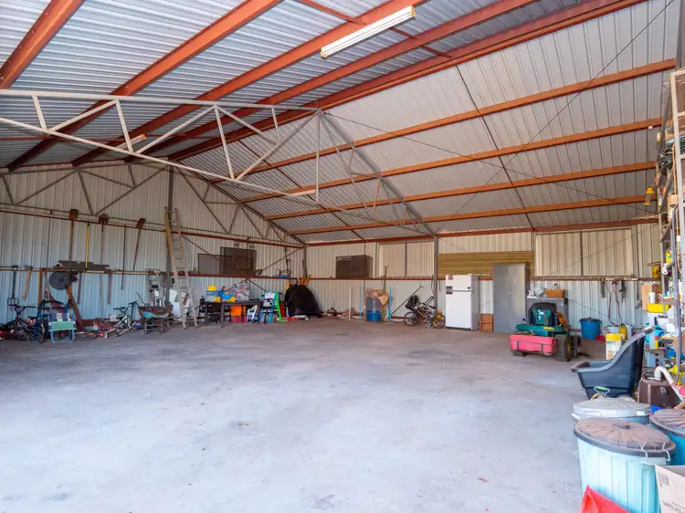 Fifth view of Homely house listing, 102 McInnes Street, Lake Cargelligo NSW 2672