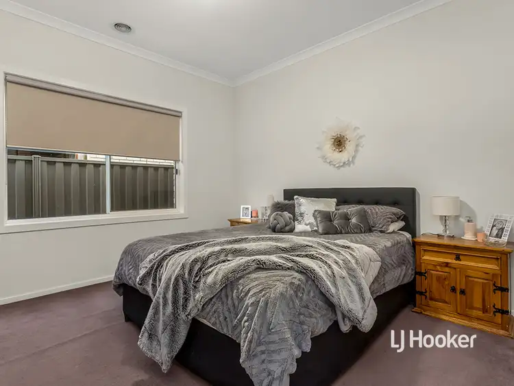 Sixth view of Homely house listing, 10 Brockwell Crescent, Manor Lakes VIC 3024