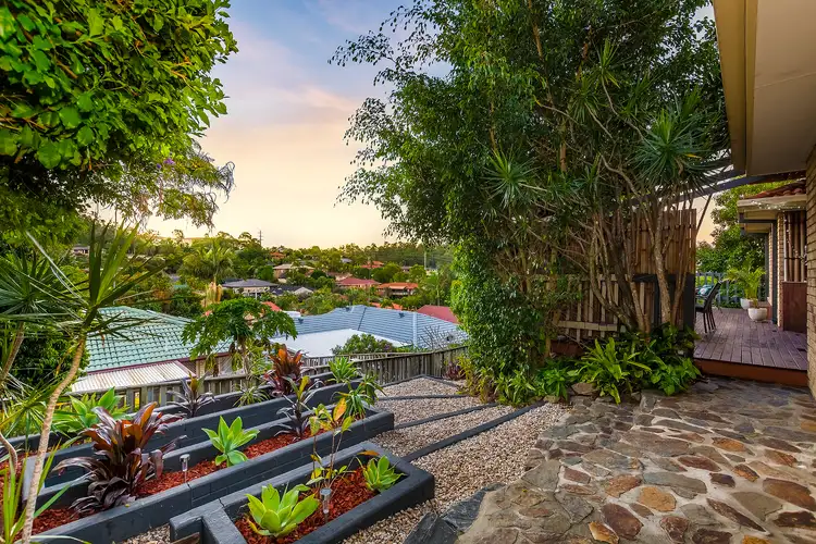 23 Papara Street, Pacific Pines QLD 4211