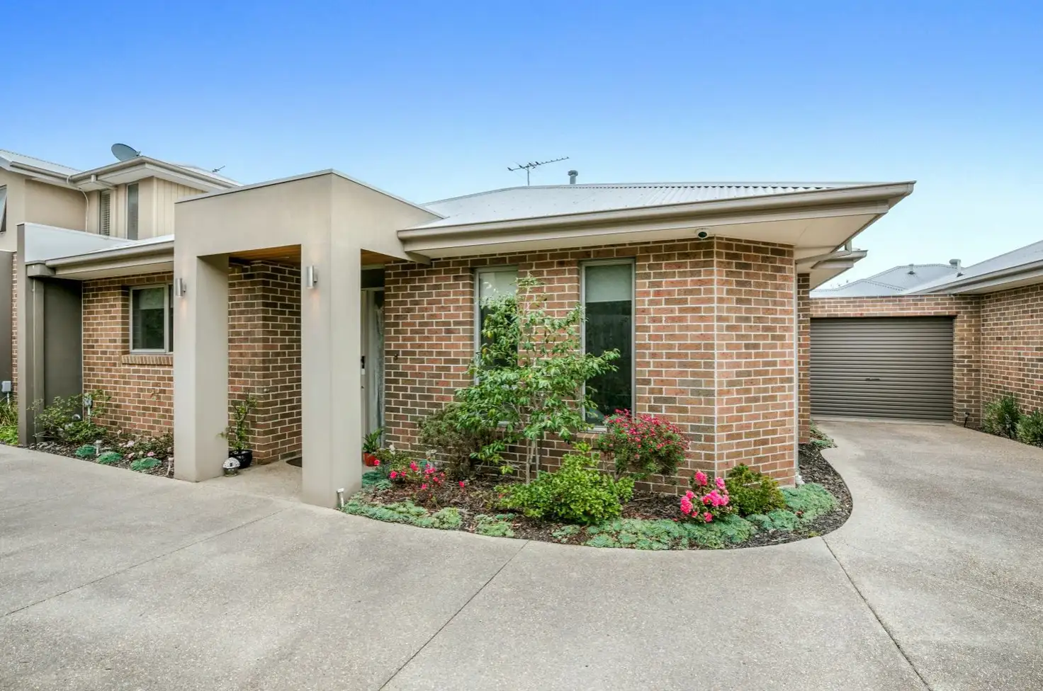 Main view of Homely flat listing, 9a Seaview Avenue, Mornington VIC 3931