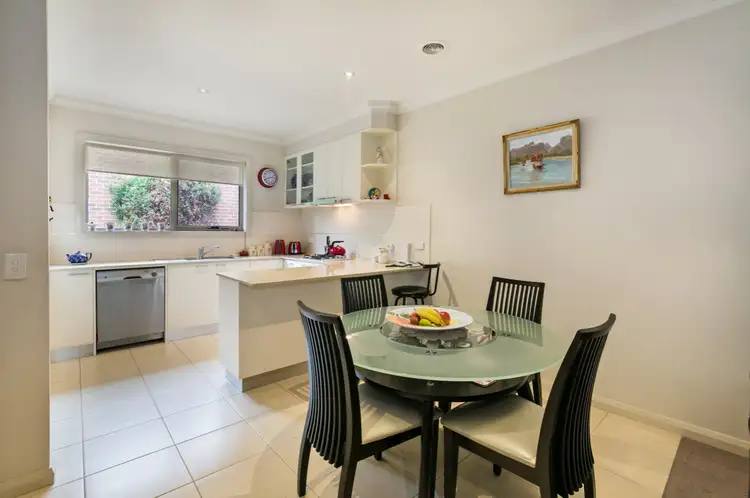 Fourth view of Homely flat listing, 9a Seaview Avenue, Mornington VIC 3931