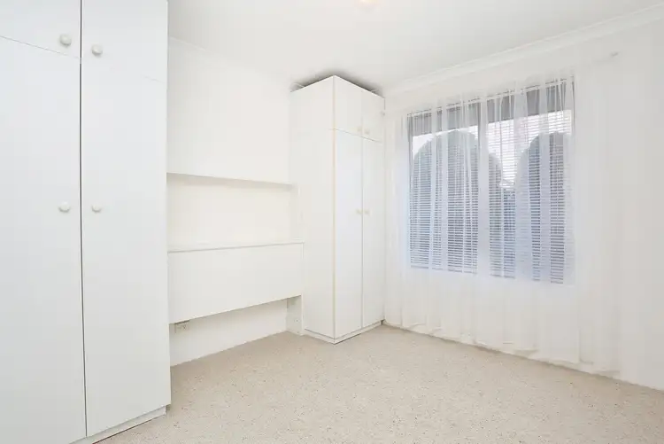 Sixth view of Homely house listing, 19 Manyarr Turn, Joondalup WA 6027