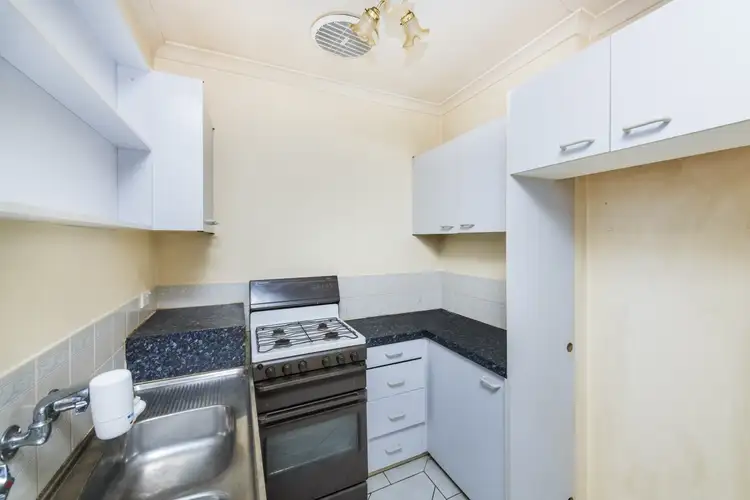 Sixth view of Homely unit listing, 2/2 Crest Road, Queanbeyan NSW 2620