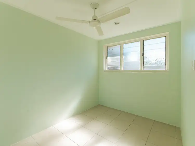 Sixth view of Homely unit listing, Unit 5/10 View Street, West Gladstone QLD 4680