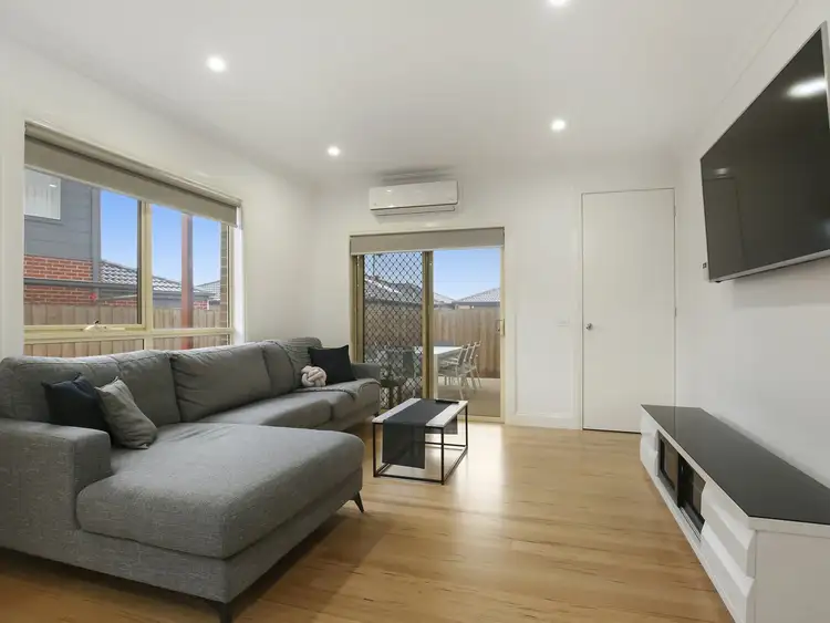Fifth view of Homely house listing, 4 Georgian Terrace, South Morang VIC 3752
