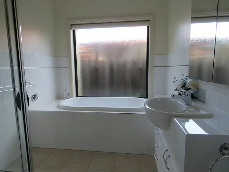 Seventh view of Homely unit listing, 18 Queen Street, Paynesville VIC 3880