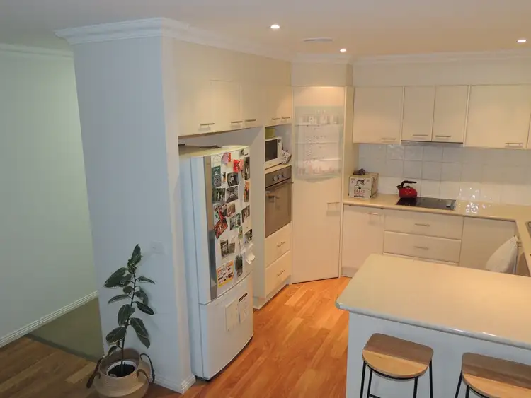 Sixth view of Homely unit listing, 7 Betts Court, Swan Hill VIC 3585