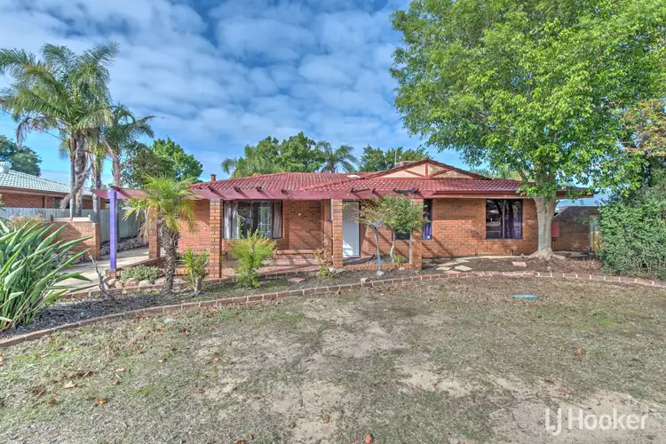 8 Southern River Road, Gosnells WA 6110