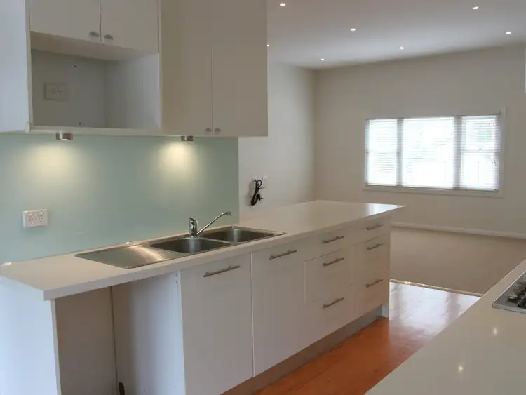 Fourth view of Homely house listing, 30 Thom Street, Alexandra VIC 3714