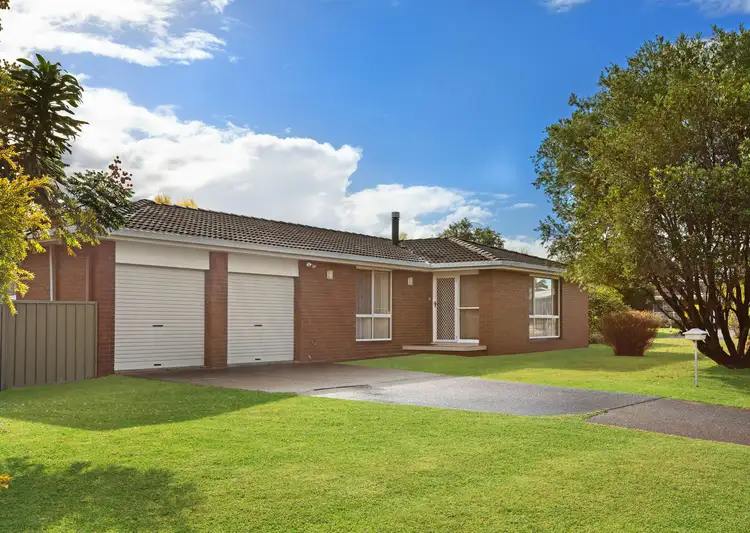 Second view of Homely house listing, 5 Samantha Close, Taree NSW 2430