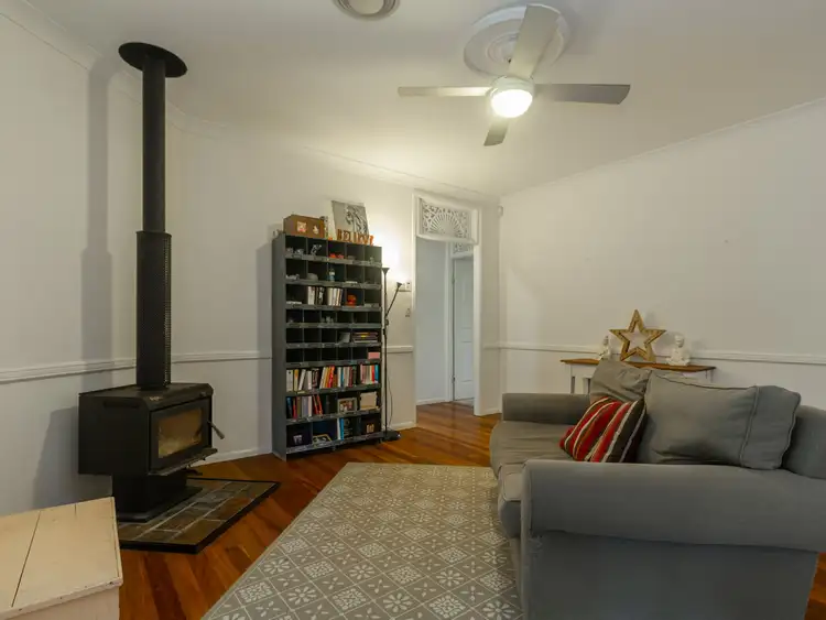 Sixth view of Homely house listing, 2 Cambridge Crescent, Forest Lake QLD 4078