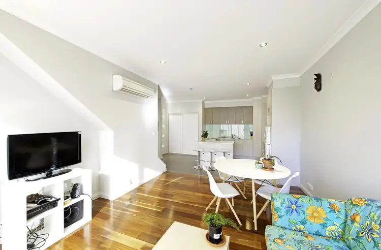 Seventh view of Homely townhouse listing, 6/1 Wise Street, Braddon ACT 2612