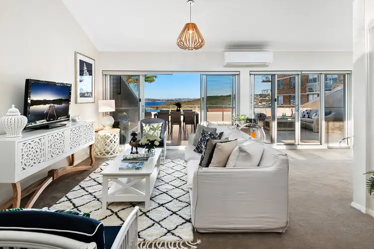 Main view of Homely apartment listing, 1/5B Hilltop Crescent, Fairlight NSW 2094