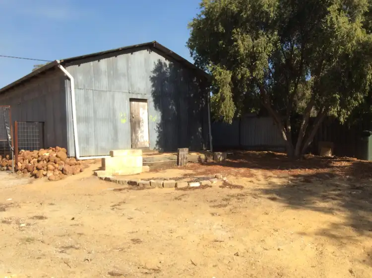 3 Henry Street, Toodyay WA 6566