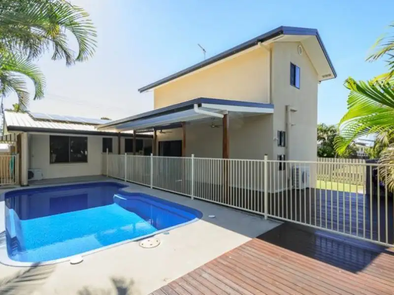 Main view of Homely house listing, 67 Booth Avenue, Tannum Sands QLD 4680