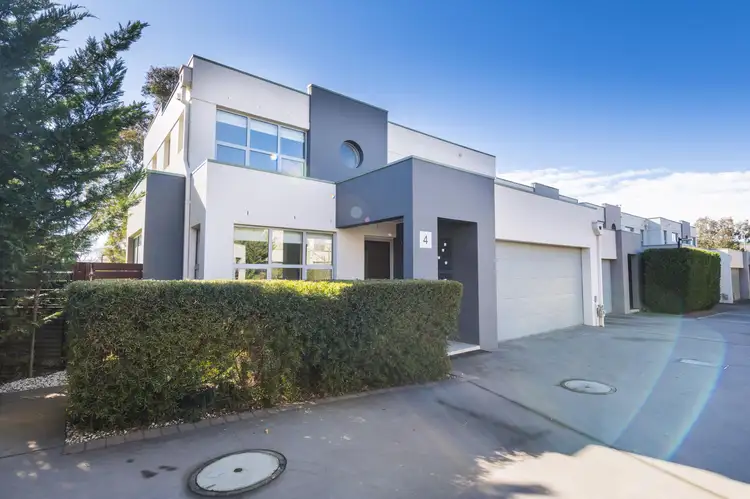 4/6 Webber Crescent, Calwell ACT 2905