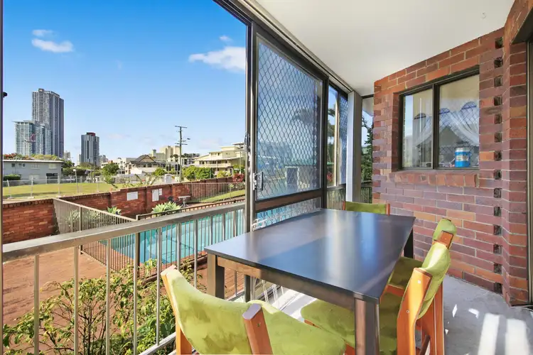2/79 Queen Street, Southport QLD 4215