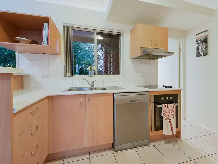 Fifth view of Homely townhouse listing, 1/7 Zenith Avenue, Chermside QLD 4032