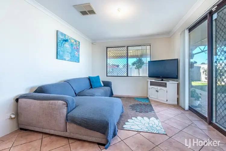 Seventh view of Homely house listing, 8 Flowerwood Way, Huntingdale WA 6110