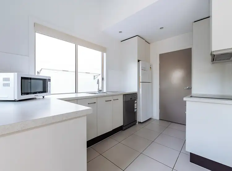Fifth view of Homely unit listing, Unit 17/1 Michel Place, Telina QLD 4680