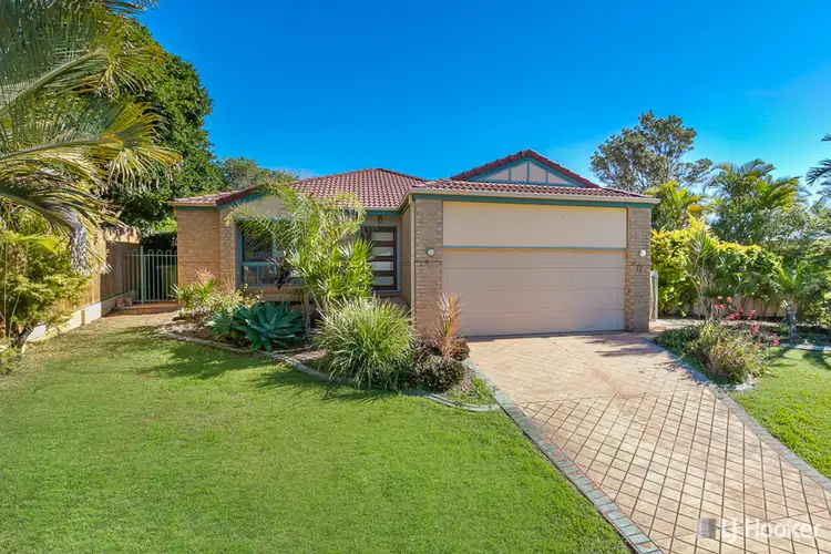 17 Burbank Road, Birkdale QLD 4159
