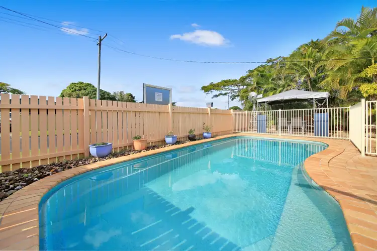 Second view of Homely house listing, 4 Allawah Avenue, Palm Beach QLD 4221