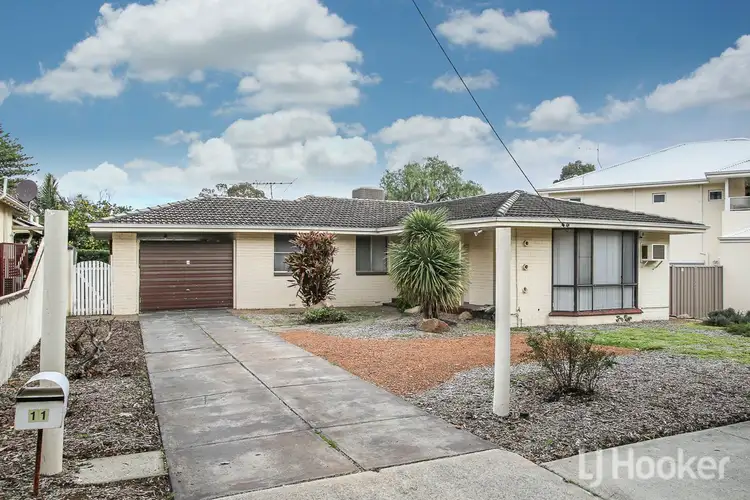 11 Kingsley Drive, South Guildford WA 6055