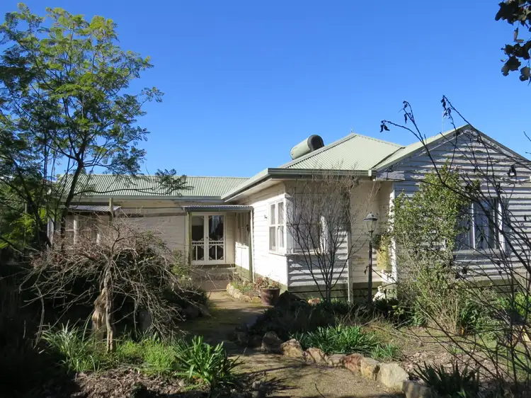 8 Lambournes Road, Bruthen VIC 3885