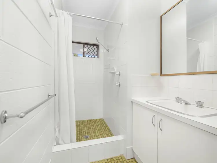 Sixth view of Homely unit listing, 6/5 Pioneer Street, Manoora QLD 4870