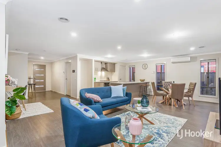 Fifth view of Homely house listing, 26 Doyle Court, Truganina VIC 3029