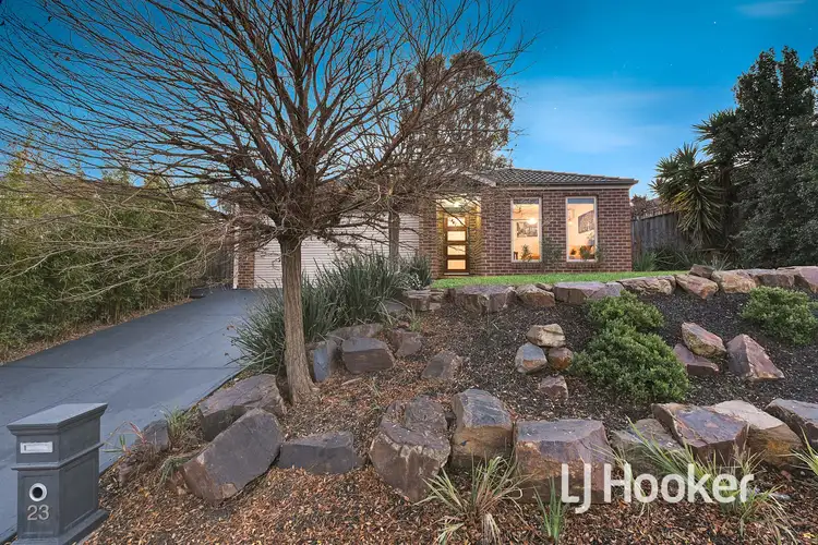 23 Tipperary Circuit, Pakenham VIC 3810