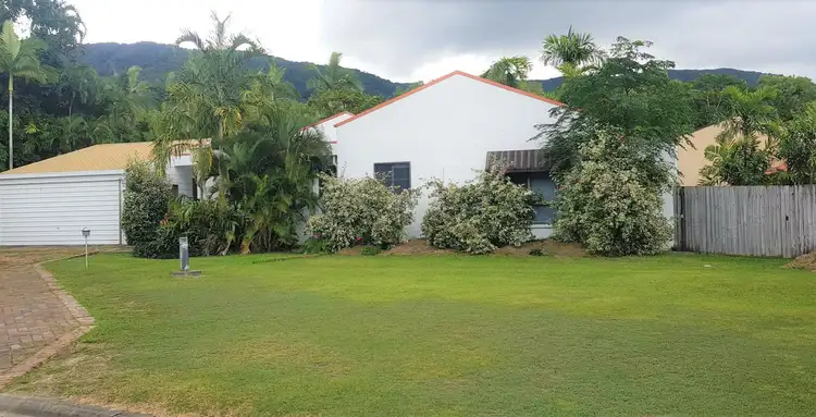 6 Ribbon Close, Clifton Beach QLD 4879