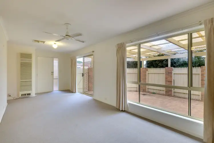 Third view of Homely house listing, 6 Thornhill Crescent, Dunlop ACT 2615