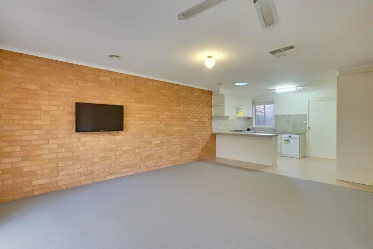 Fifth view of Homely house listing, 6 Thornhill Crescent, Dunlop ACT 2615