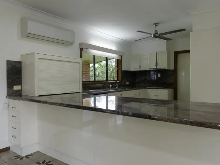 6 Rocky Point School Road, Rocky Point QLD 4873